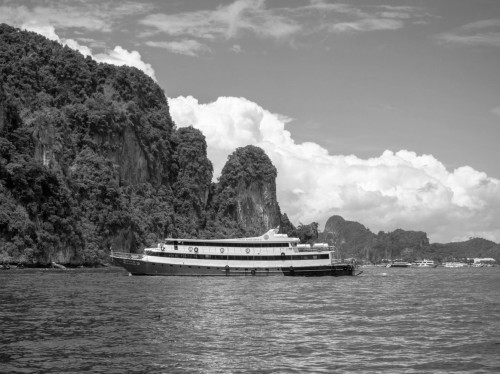 AI Foto Verbeteren Gratis Met ImageUpscaler 